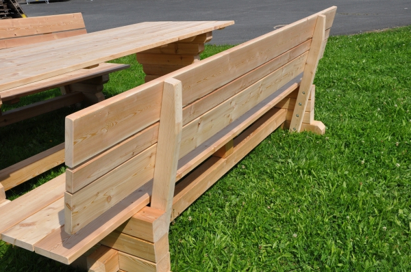 Gartenmöbel Set – Sitzgruppe aus Massivholz (Lärche) Gartenmöbel Set – Sitzgruppe aus Massivholz (Lärche)